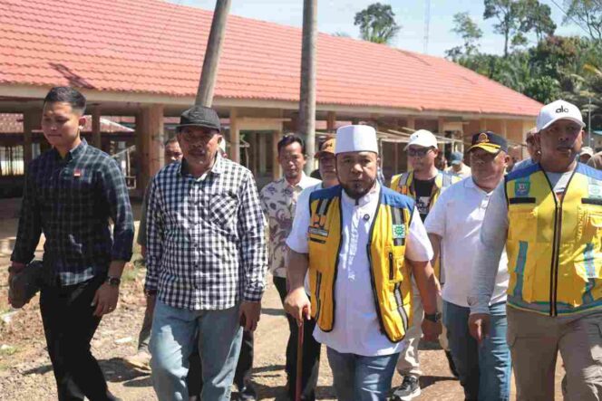 
					Pemkab Benteng Dampingi Gubernur Cek Titik Nol Pembangunan Jalan Provinsi